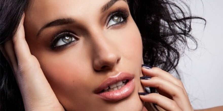10 Simple and Natural Eye Makeup Tips